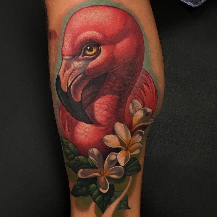 纹身图案动物  9张艳红如火的火烈鸟纹身图案