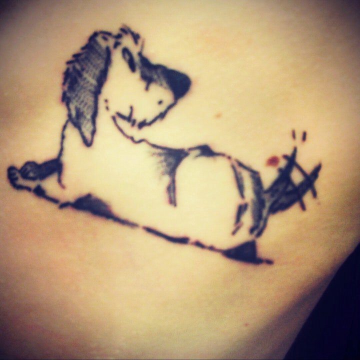 狗纹身图案 一组形态各异的狗纹身图案