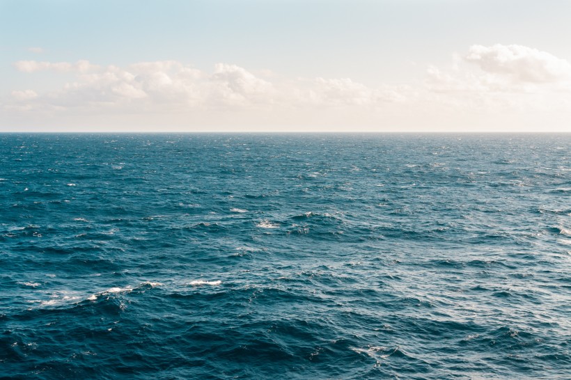平静的海面图片(11张)