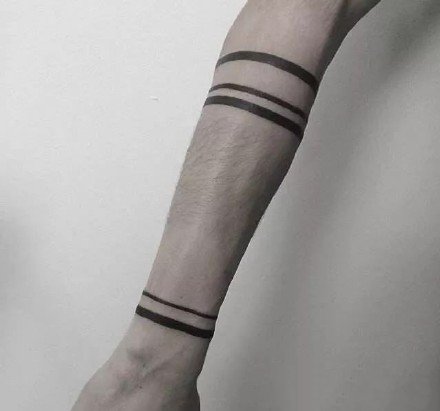 欧美臂环纹身 18组好看的臂环脚环纹身图案