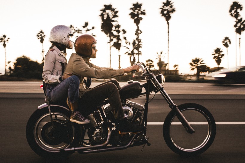 帅气的摩托车头盔图片(11张)