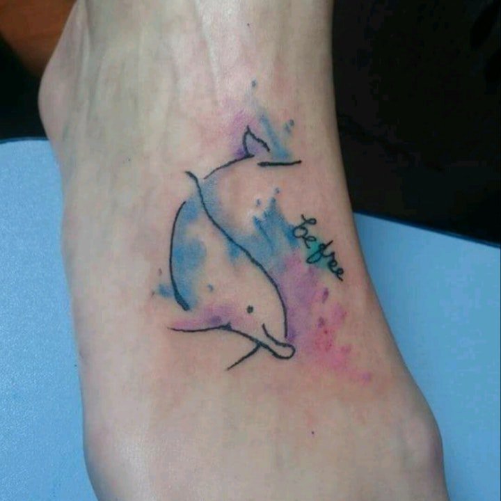 纹身海豚  9款活泼伶俐的海豚纹身图案