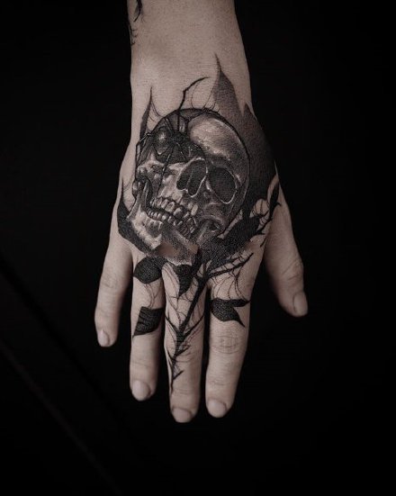 暗黑纹身骷髅 9张暗黑风格的骷髅主题纹身图片
