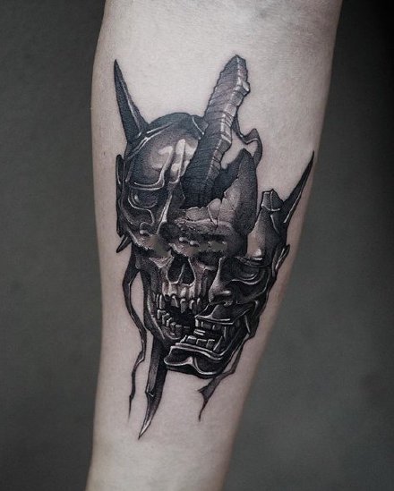 暗黑纹身骷髅 9张暗黑风格的骷髅主题纹身图片