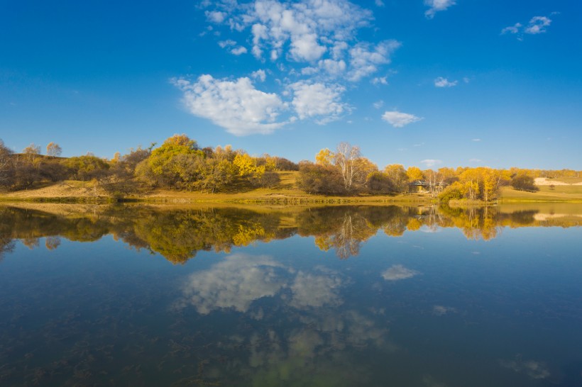 内蒙古乌兰布统公主湖自然风景图片(10张)