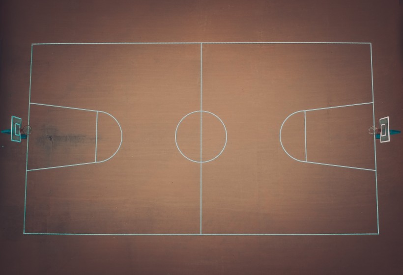 航拍角度下的篮球场图片(11张)