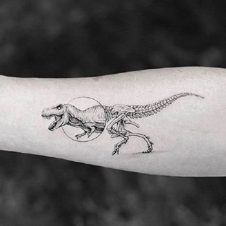 小恐龙纹身 9款卡通风格的小恐龙纹身图片