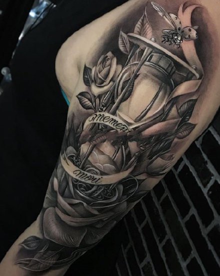 欧美写实纹身 包大臂的9张手臂写实纹身图案