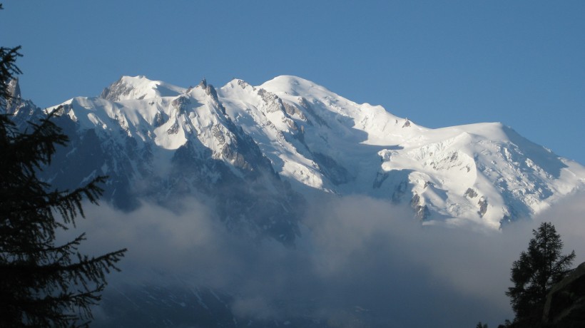 巍峨雄壮的阿尔卑斯雪山图片(15张)