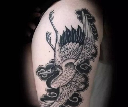鹤纹身 9张传统的仙鹤纹身图片