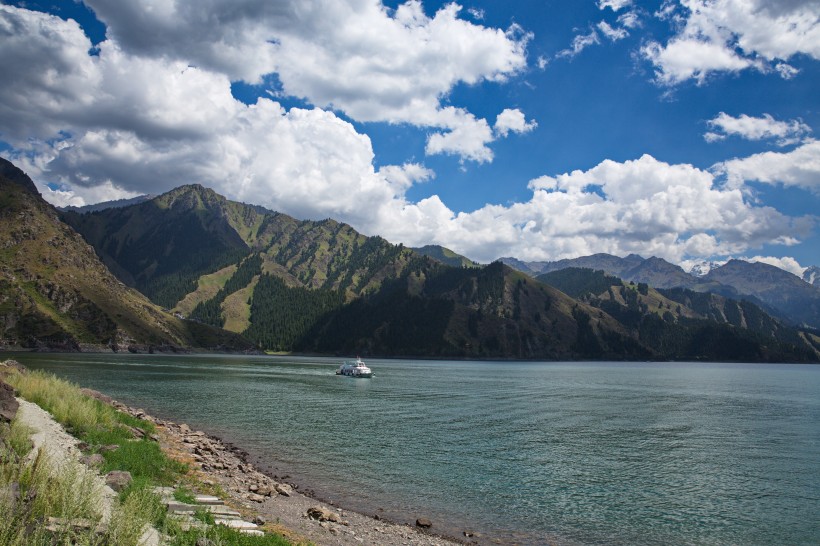 新疆天山自然风景图片(8张)