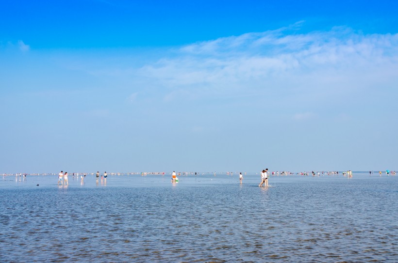 蔚蓝海滩自然风景图片(9张)