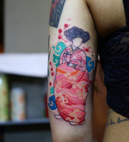 日式浮世绘腾云祥云主题的一组小纹身图片