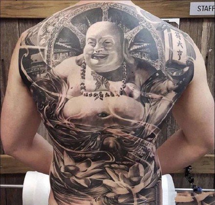 佛纹身：庄严肃穆的9张佛像纹身图案