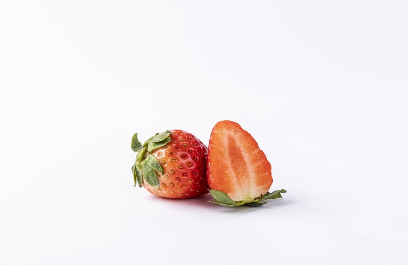 红色新鲜有营养草莓图片(10张)