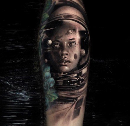欧美包手臂的9款写实纹身图片作品
