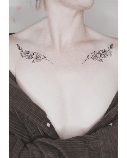 女生颈部小清新的项链纹身作品欣赏