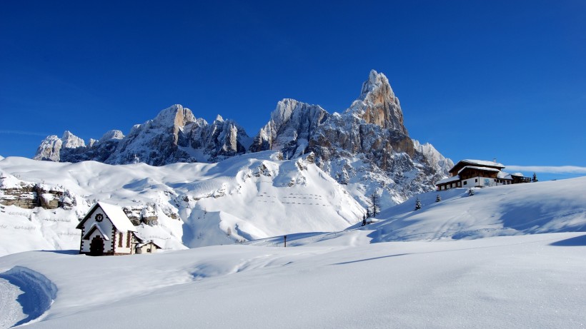 意大利多洛米蒂国家公园冬天自然风景图片(9张)