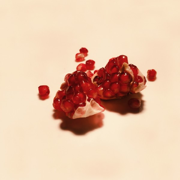 鲜红的石榴图片(11张)