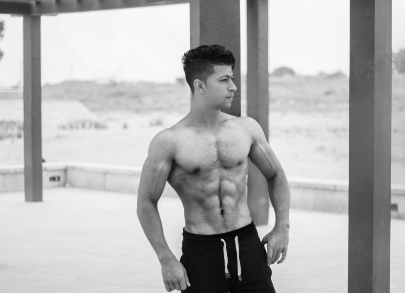 肌肉健壮的男子图片(12张)
