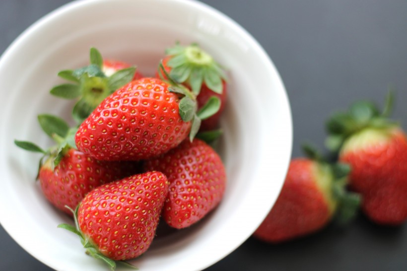 鲜红酸甜可口的草莓图片(15张)