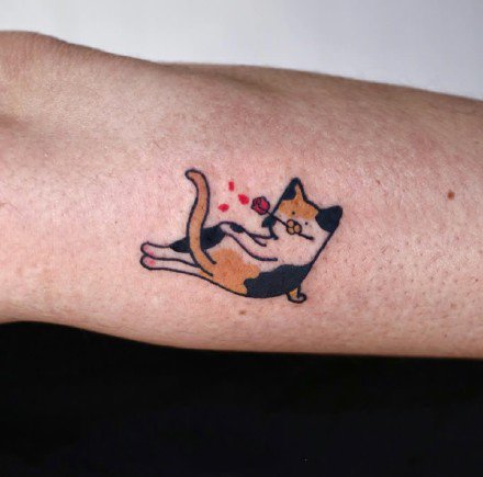 小猫咪纹身 9组很可爱的小清新小猫咪纹身图片