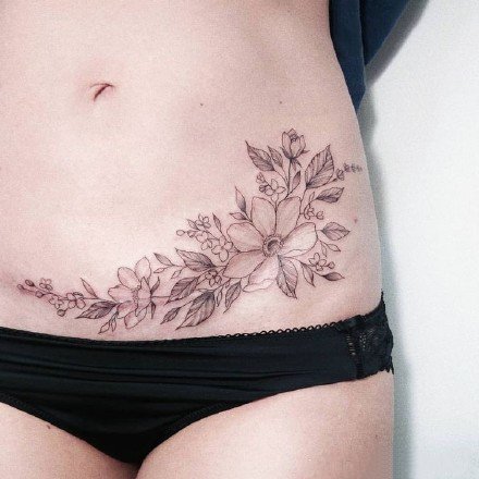 孕妇遮盖妊娠纹的11款女士腰部腹部纹身作品图案