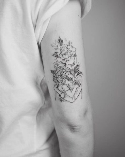 人物与花搭配的14款花头人身创意纹身作品