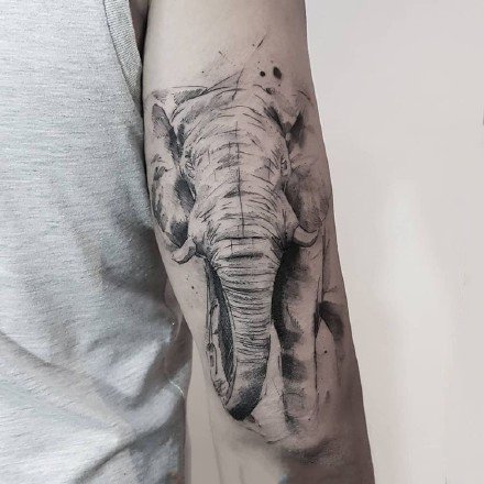 大象刺青 9款小清新素描速写风的大象纹身图片