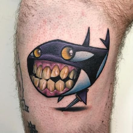 大牙怪卡通纹身-涂鸦艺术家Josh Peacock创作的纹身作品
