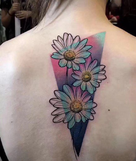 一组漂亮花朵和几何图形搭配的彩色纹身图片