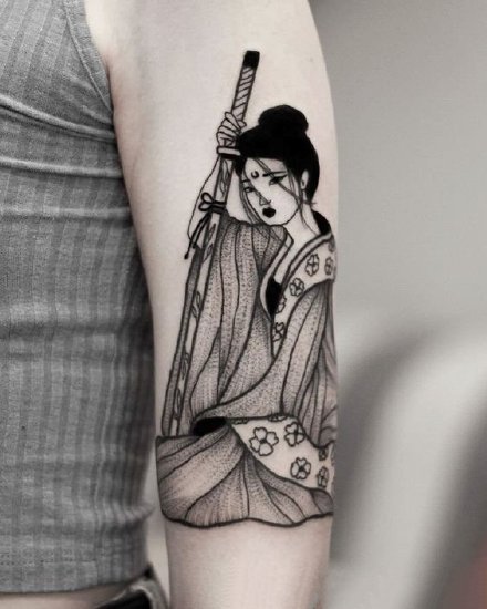 纹身艺伎图 9款黑灰色的日本艺妓纹身作品图案