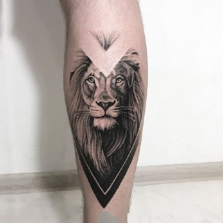 狮子座纹身 14款适合十二生肖的狮子纹身图片