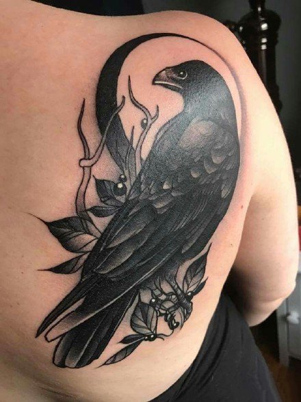 暗黑乌鸦纹身 9款暗黑色风格的乌鸦纹身作品图片