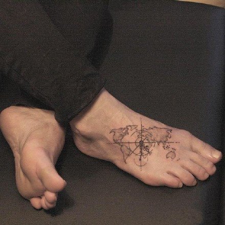 脚背纹身 18款脚背部的小清新纹身图片