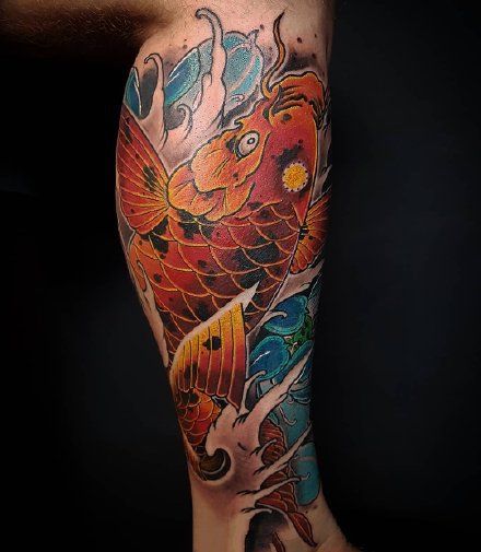 鲤鱼传统纹身 9款包臂包腿的招财锦鲤鲤鱼纹身图片