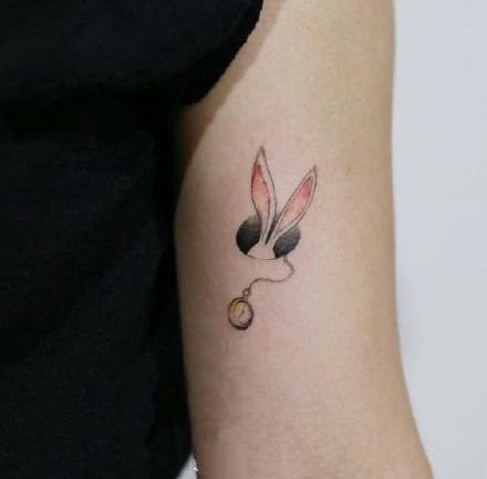 一组可爱的小兔子纹身图案欣赏