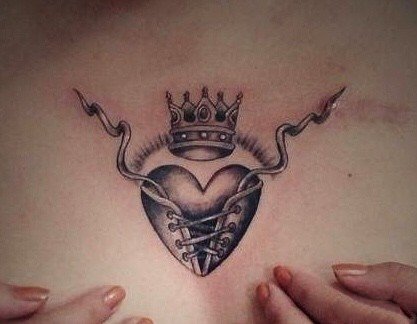 纹身小皇冠 9款创意的小皇冠纹身图片