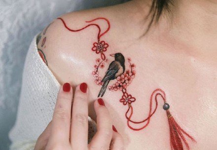 日式红色绳结主题的9款纹身图片