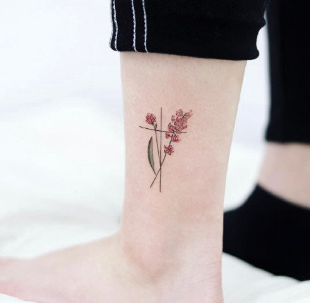 女生纹身 适合小仙女们的9款小清新纹身图片