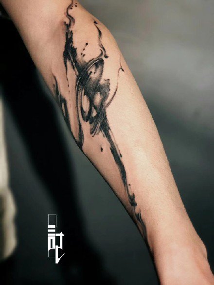 水墨刺青 9款水墨风的书法纹身作品图片