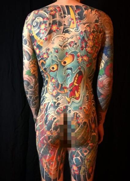 英国纹身师Stewart Robson的大型传统日式纹身作品