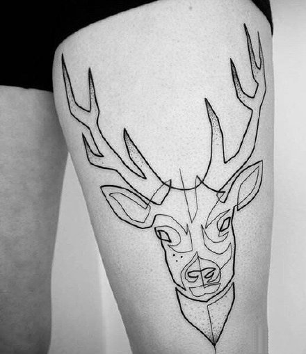 18款小鹿的鹿头纹身作品图片