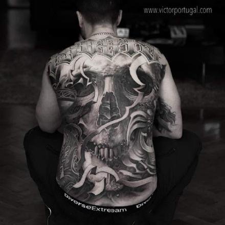 欧美黑白风格的写实9组大满背纹身作品