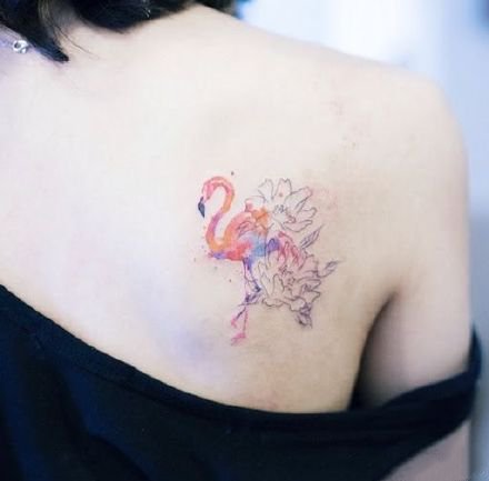 15款火烈鸟主题的纹身图案作品