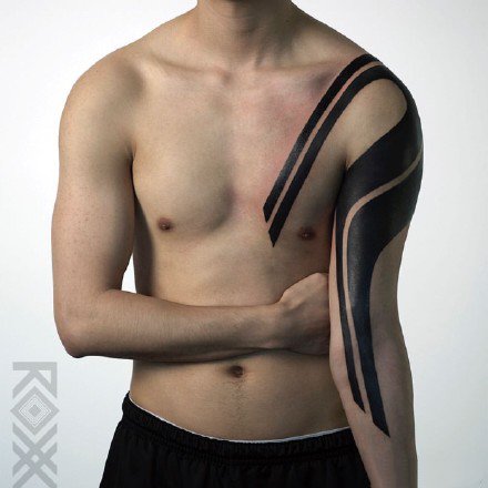 几何刺青 极简几何与曲线搭配的一组帅气纹身作品