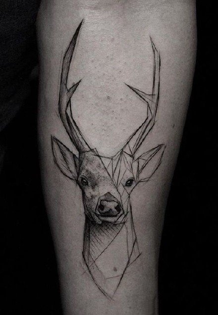 鹿头纹身 9款花胸鹿头等鹿纹身图片