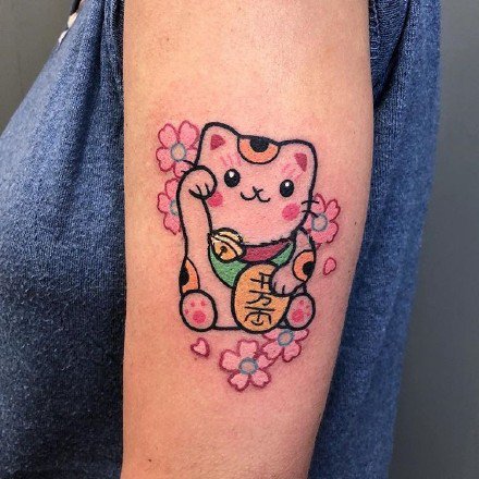很可爱的小招财猫纹身图片