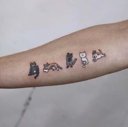 一组很可爱的小猫咪纹身图案