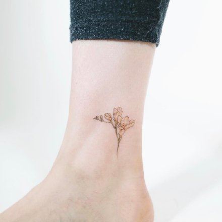 一组脚踝彩色小清新纹身图案